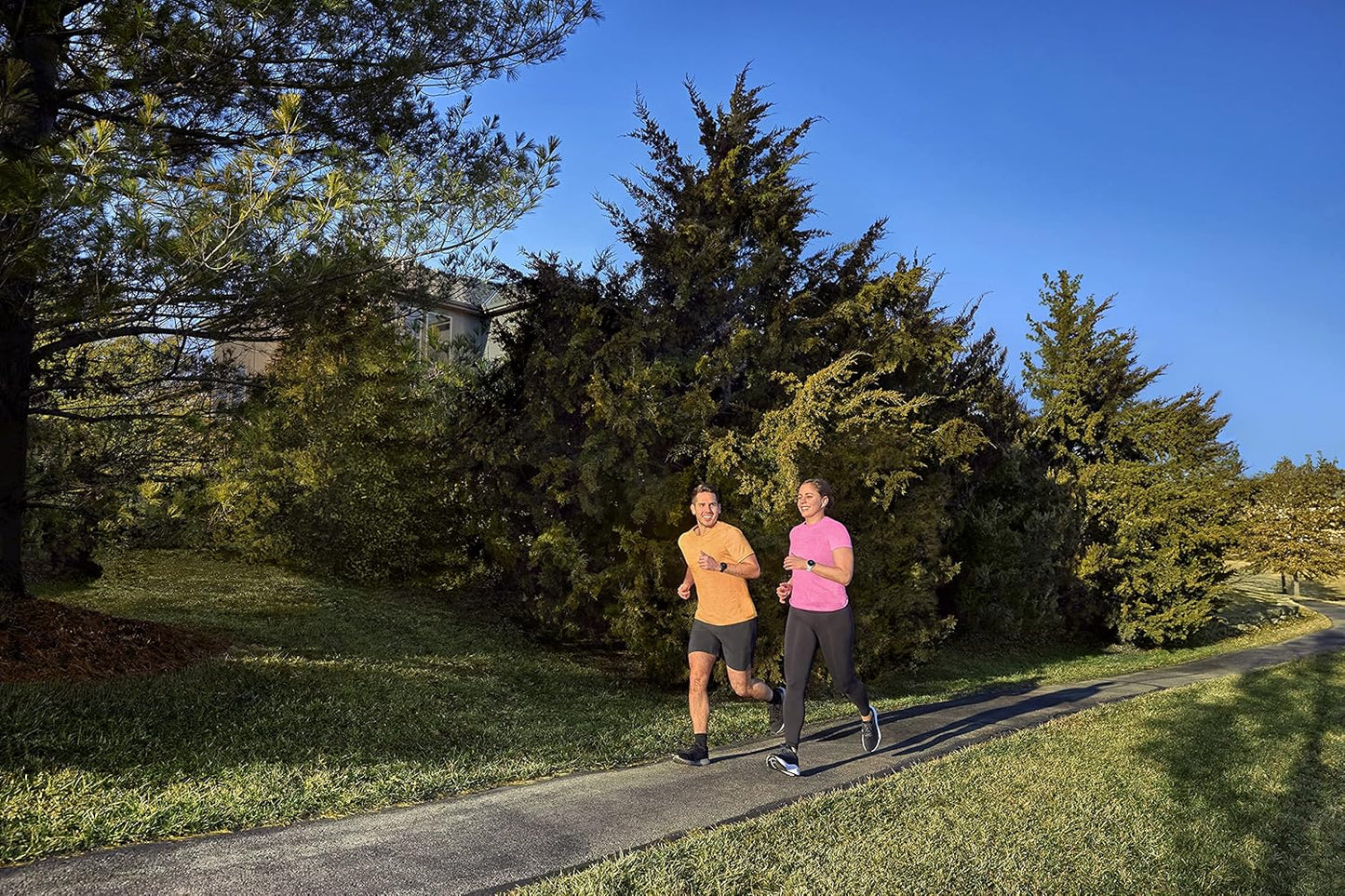 Forerunner 55 GPS 42Mm Running Smartwatch, Easy to Use, Lightweight, Training Guidance, Safety & Tracking Features, Black